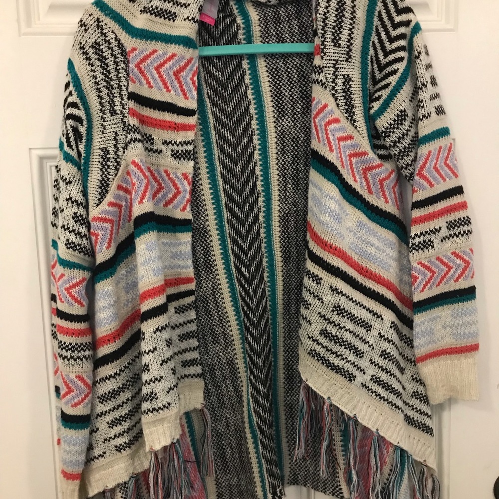 Hip sweater